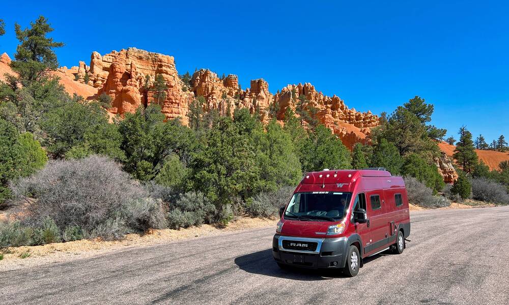Een buscamper van El Monte, te huur in Amerika Campervan huren in Amerika